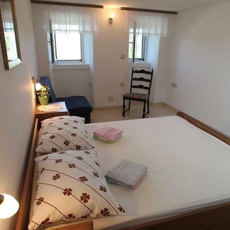 Accommodation Lily Vrana  Kültér fotó