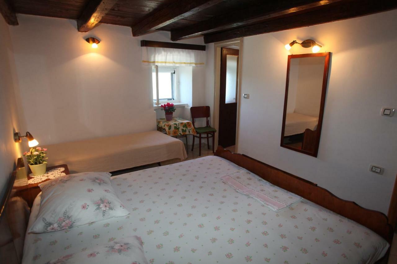 Accommodation Lily Vrana  Kültér fotó